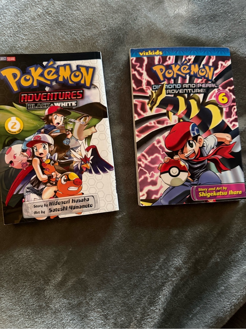 Adventures Manga Bundle - Black & White and Diamond & Pearl (Black, Red)